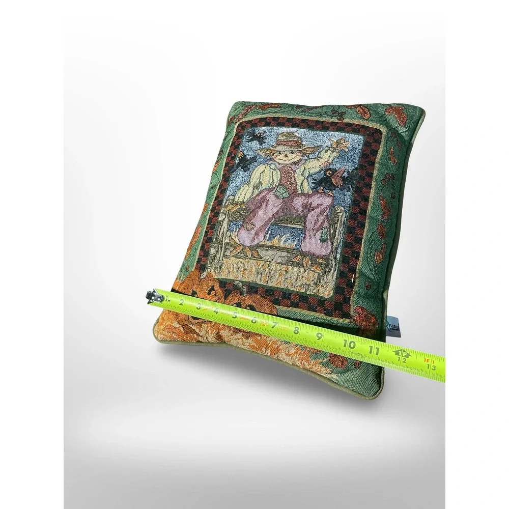 Riverdale Decorative Throw Pillow Scarecrow Pumpkins Halloween‎ Tapestry cottage